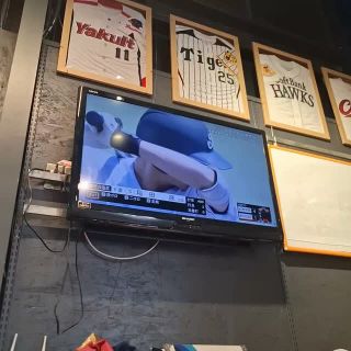  松商学園 優勝おめでとうございます！ ⚾️

								長野県大会優勝、本当におめでとうございます！

								仲間と積み重ねてきた努力が実を結んだ素晴らしい優勝でした。

								次はいよいよ甲子園。
								長野県代表として、皆さんの活躍を心より応援しています！

								頑張れ、松商学園！⚾️

								#松商学園 #長野県大会優勝 #高校野球 #甲子園 #上田スター商会